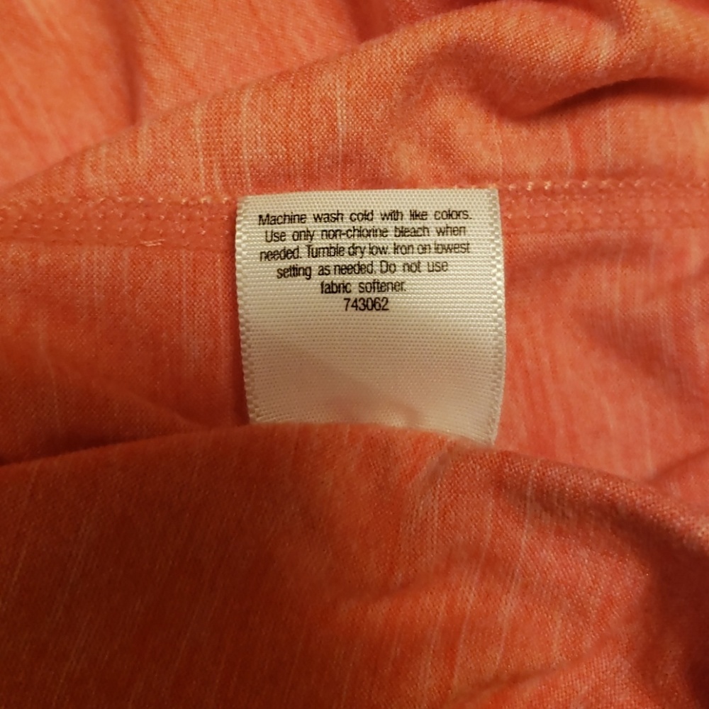 Shirt - Picture 5 of 5